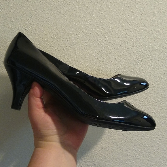 naturalizer n5 comfort heels